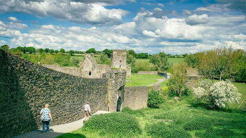12 Day A Tale of Two Irelands (Bunnik Tours)