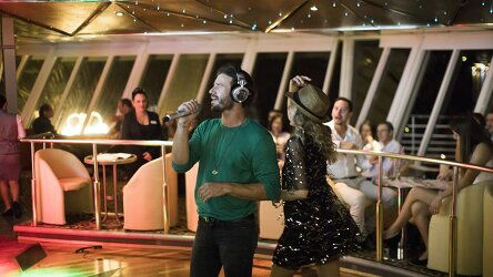 Vibrant Entertainment