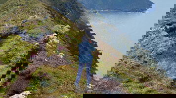 9 Day Ireland Walking & Hiking: The Northern Coast (CIE Tours)