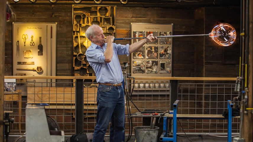 Simon Pearce Private Glassblowing Experience Simon Pearce Private Glassblowing Experience