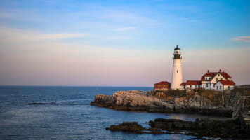 8 Day Colors of New England (Collette)