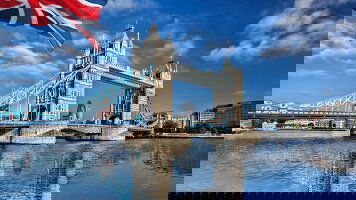 6 Day Spotlight on London (Collette)