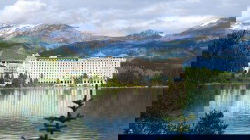 8 Day Canadian Rockies featuring Rocky Mountaineer (Collette)