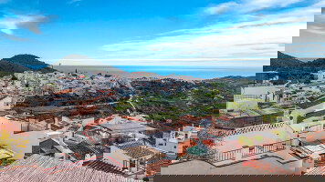 12 Day Exploring Iberia: Southern Spain to Coastal Portugal (Collette)