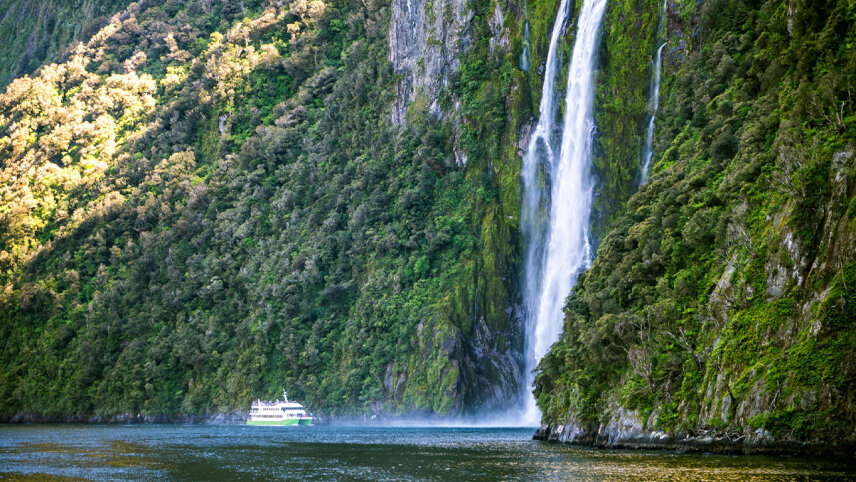 South Pacific Wonders including New Zealand's North Island