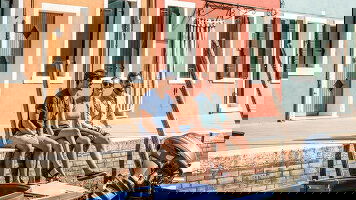 17 Day Paris to Athens (Contiki)