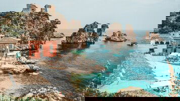 8 Day Real Sicily (Contiki)