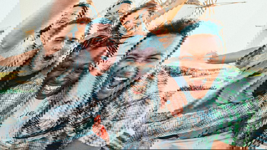 Athens to Santorini Island Hopping (Gap Year - Ages 18 to 22)