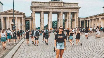 8 Day Amsterdam to Vienna Trail (Contiki)