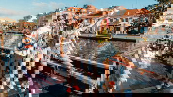 9 Day Portugal City & Surf (Contiki)