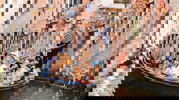 9 Day Vienna to Rome Trail (Contiki)