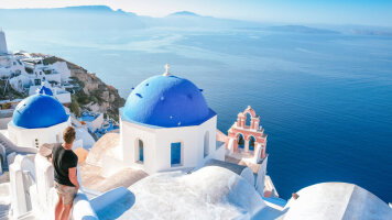 8 Day Athens to Santorini Island Hopping (Contiki)