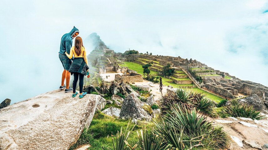 Peruvian Highlights with Inca Trail Trek