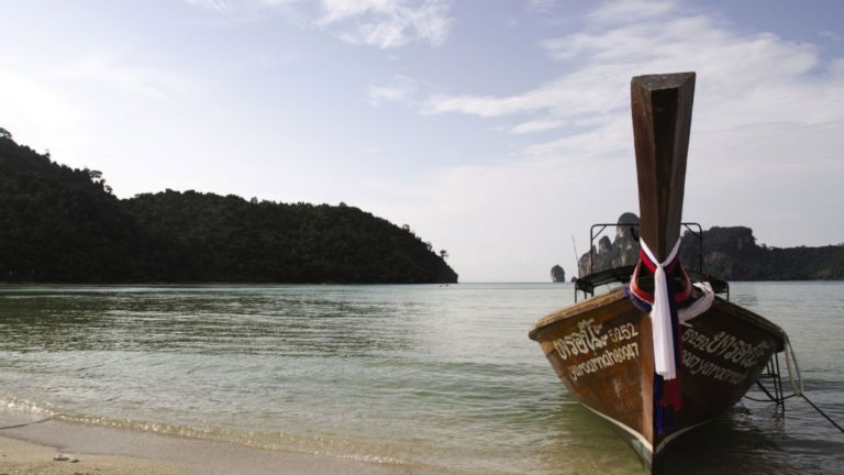 Boat on Beach Image courtesy of Costsaver Boat on Beach Image courtesy of Costsaver