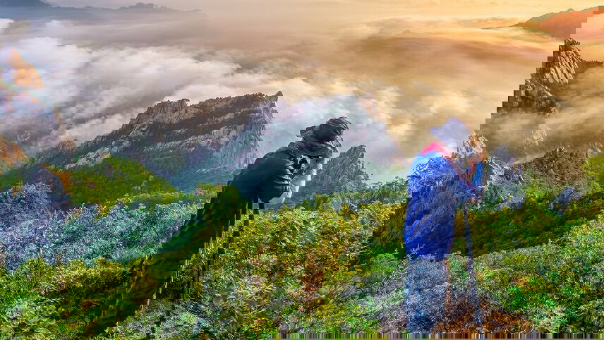 Explore South Korea on Foot