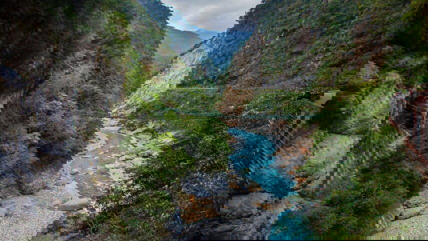 Land of Jade & Tea – Active Taiwan