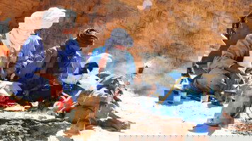 8 Day Mysteries of Libya: Unveiling Ancient Wonders (Crooked Compass)