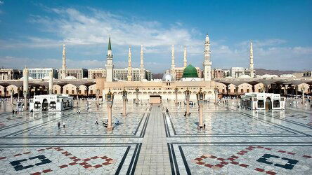 10 Day Riyadh to Jeddah Overlander (Crooked Compass)