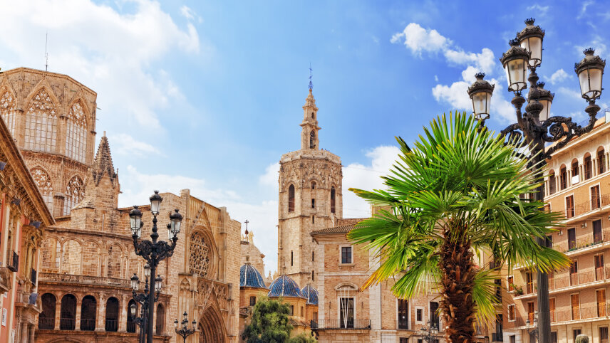 Piraeus (Athens) to Barcelona