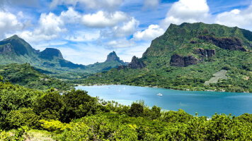 10 Day Papeete (Tahiti) to Lautoka, Fiji (Crystal)