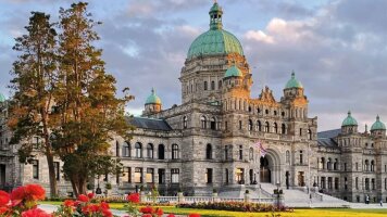 10 Day Roundtrip Vancouver (Crystal)