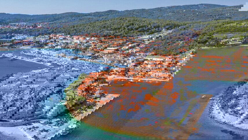 Discover the Adriatic from Venice to Rome