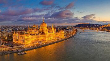 14 Day Budapest Escape & Enchantment of Eastern Europe & Istanbul (Emerald Cruises)