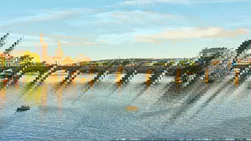 Danube Explorer & Budapest with Prague