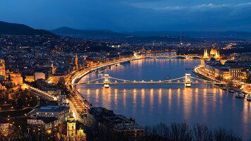 10 Day Danube Explorer & Highlights of Budapest (Emerald Cruises)