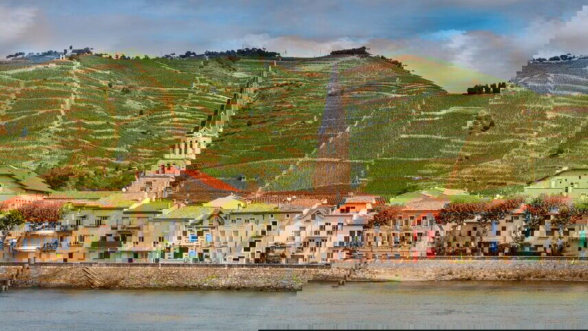 Sensations of Lyon and Provence with Swiss Mountains