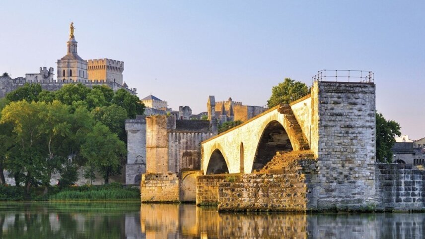 Festive Sensations of Lyon & Provence