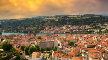 8 Day Spring Sensations of Lyon & Provence (Emerald Cruises)