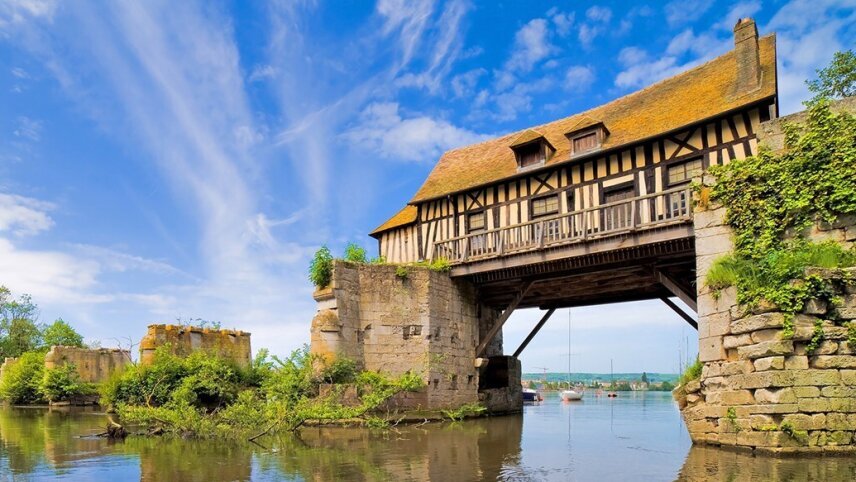 Festive Sensations of the Seine & Normandy