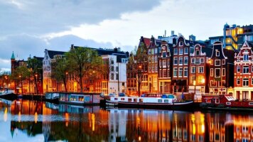 18 Day Splendours of Europe & Paris (Emerald Cruises)