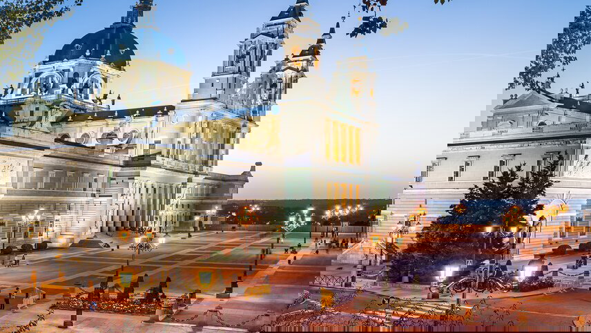 Secrets of the Douro & Madrid