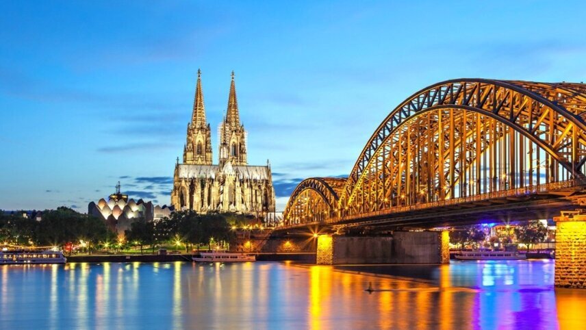 Prague & Christmas Markets of Europe