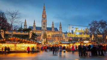 11 Day Classic Prague & Christmas Markets on the Danube (Emerald Cruises)