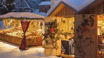 11 Day Zurich - Lucerne & Christmas Markets on the Rhine (Emerald Cruises)