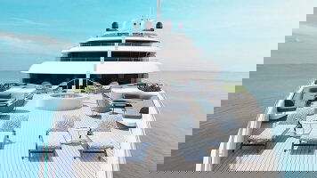 Yacht Cruising Experience