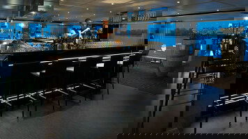 Horizon Bar and Lounge
