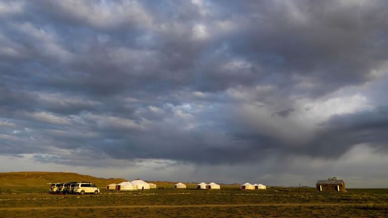Discover Mongolia - Naadam Festival