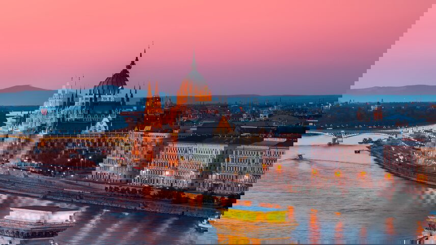 Central Europe: Castles, Culture & Capitals