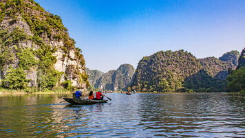 14 Day Best of Vietnam - Premium Family Adventure (Exodus)