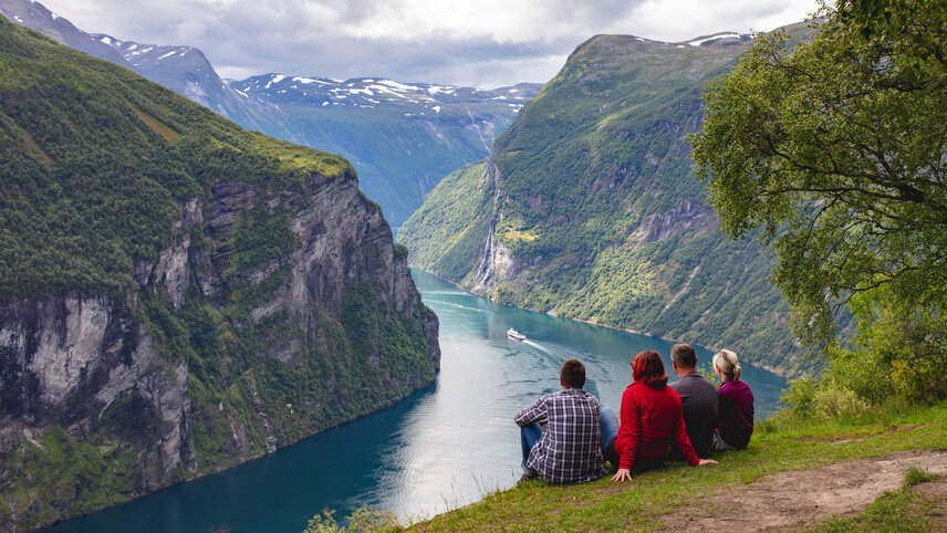 Signature Norway - Where Fjords Meet Sky