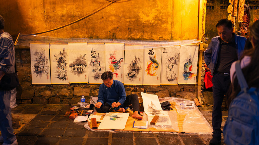 Signature Vietnam - In Fabric & Folklore