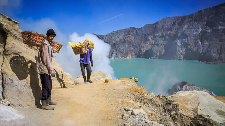 Cycling Indonesia's Islands