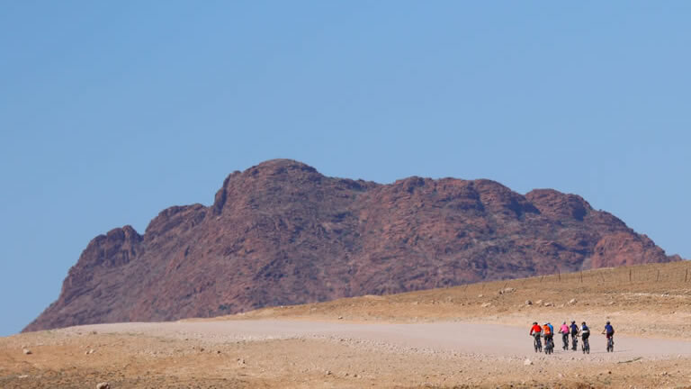 Cycle Namibia