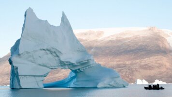 15 Day Three Arctic Islands (Southbound) (Exodus)