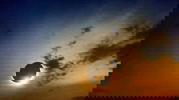 13 Day Iceland to Greenland: Total Solar Eclipse (Exodus)