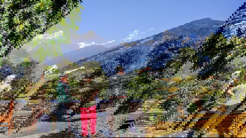 Annapurna to Chitwan: Walks & Wildlife